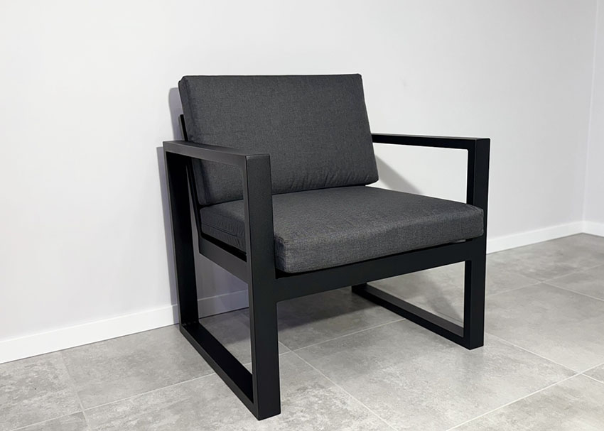 Одноместное кресло.