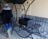Декоративный мангал для приготовления шашлыков