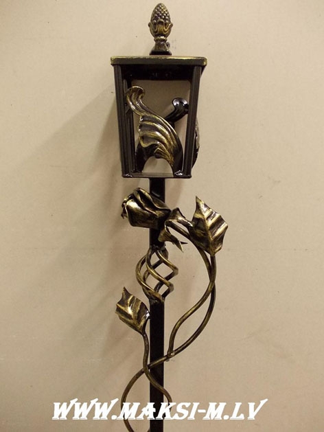Подсвечник 4